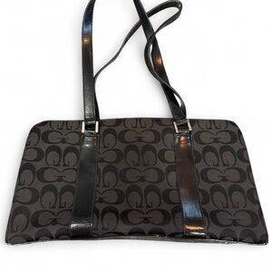 Chic Black Patterned Shoulder Bag